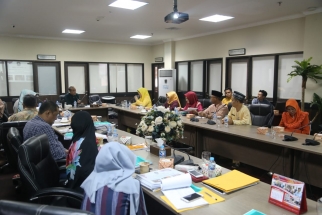 Suasana raker dengan Dinas Pemberdayaan Perempuan dan Anak